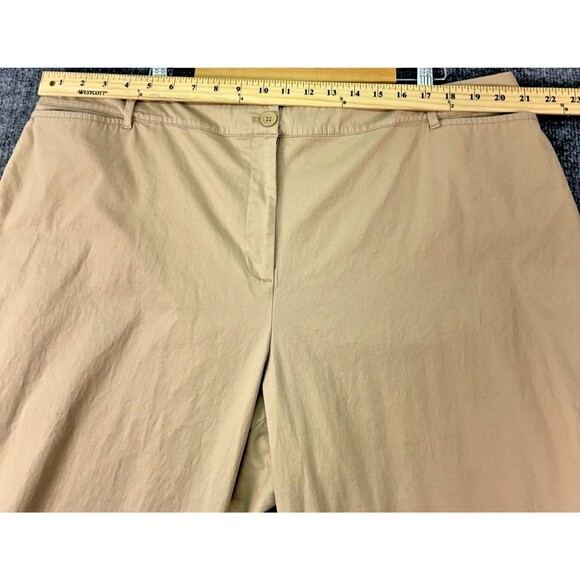Talbots Perfect Crop Curvy Stretch Pants Plus Size 20W Khaki Cute 3 Button Hem - Picture 4 of 10